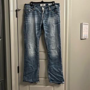 Women’s jeans